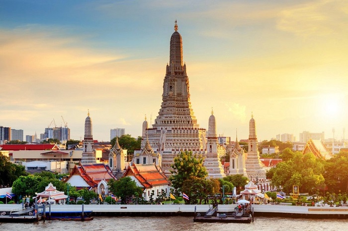 Chùa Wat Arun ở thủ đô Bangkok Thái Lan